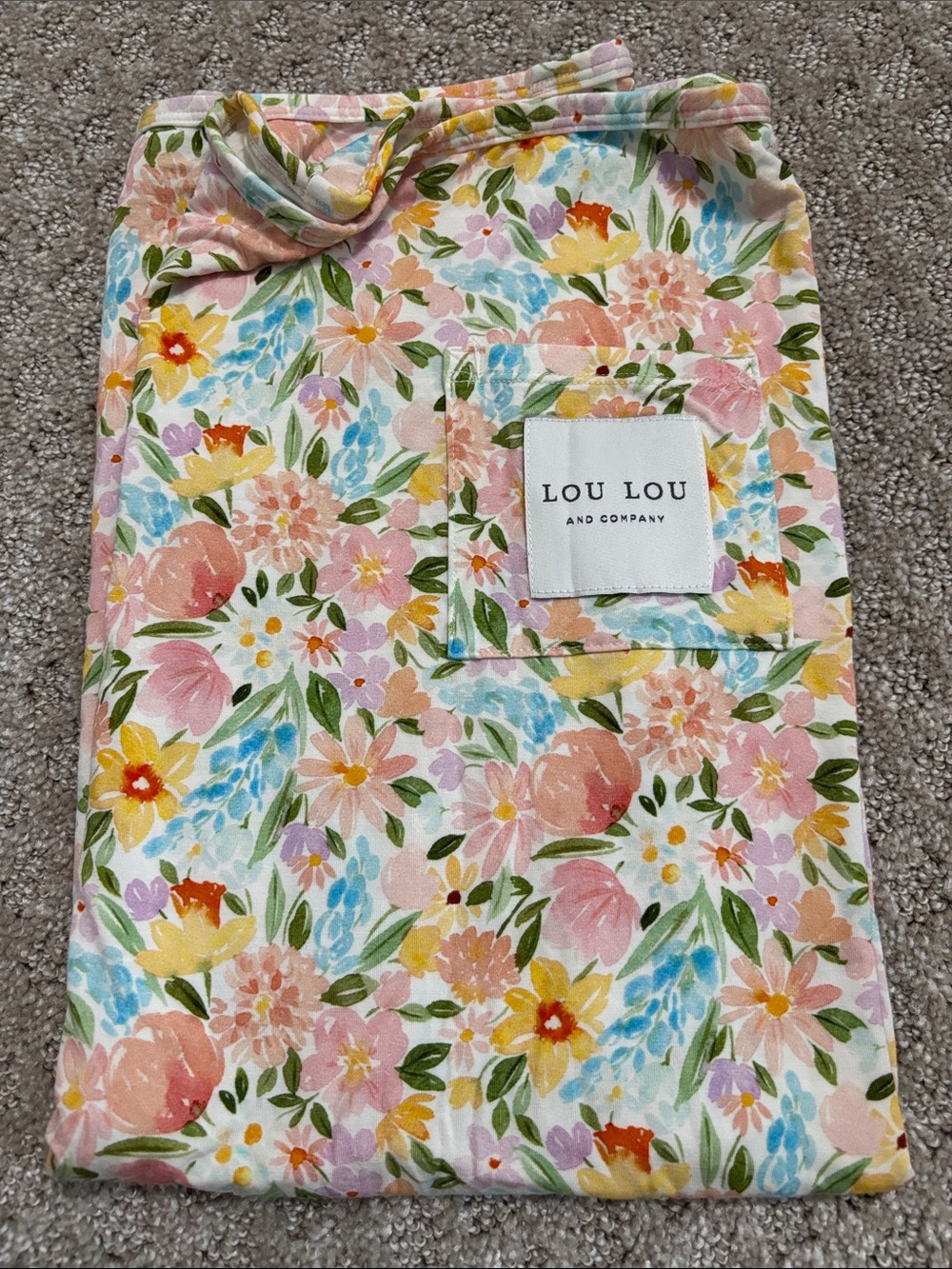 Lou Lou & Company Multi-use Cover